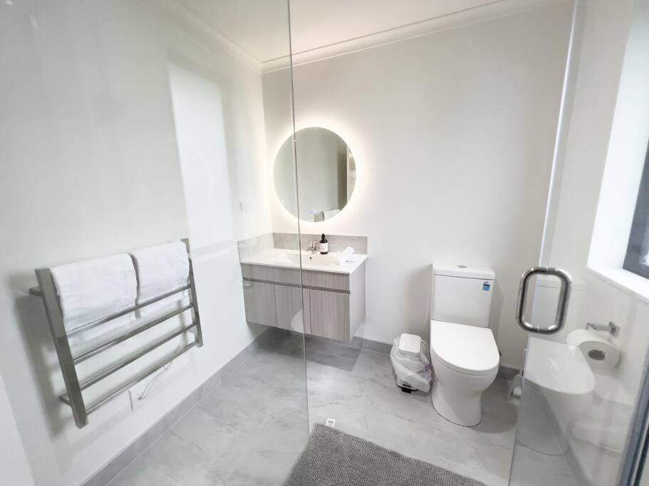 Rotorua Sunshine Brand New 4 Bedroom House Экстерьер фото