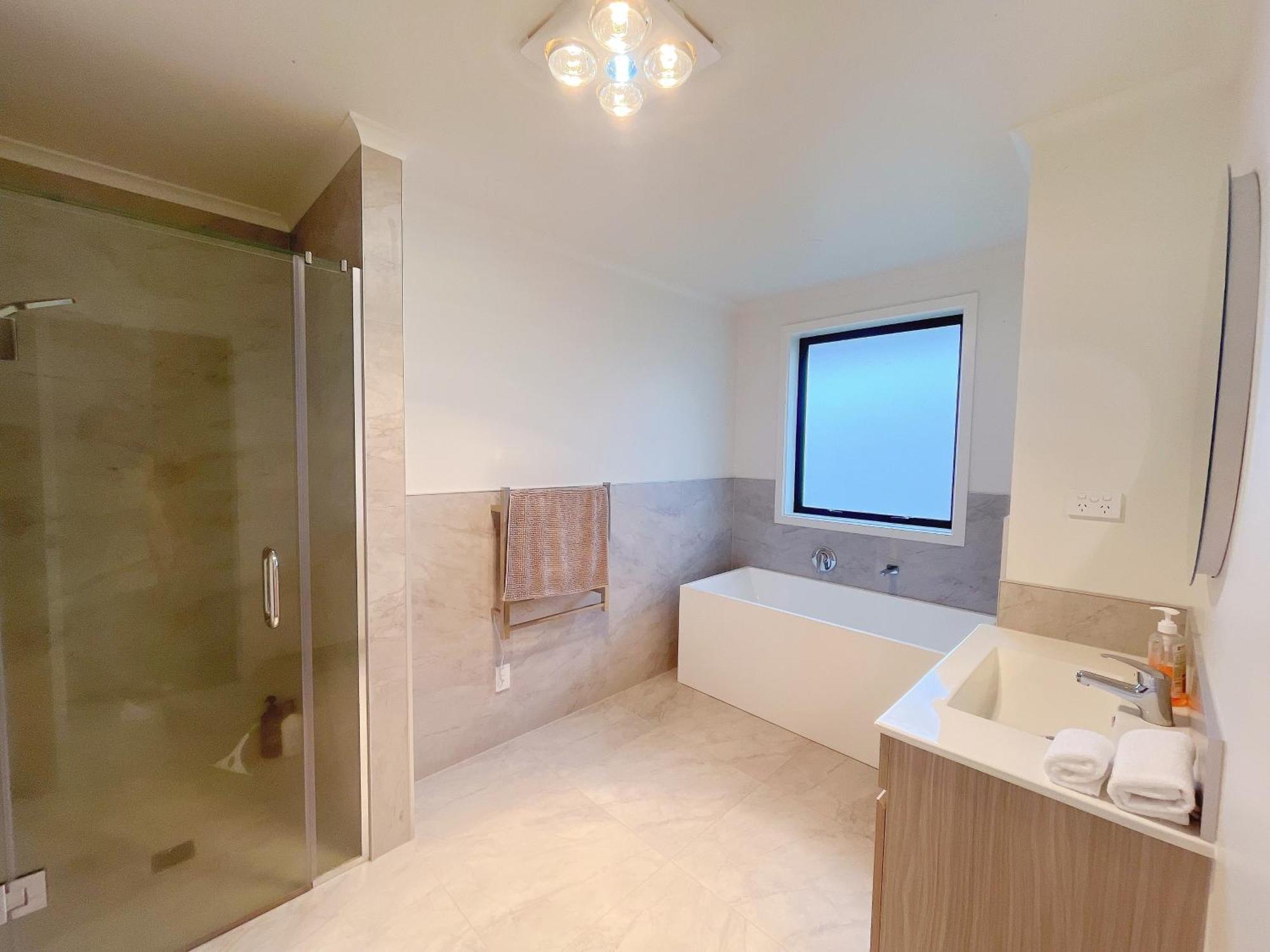 Rotorua Sunshine Brand New 4 Bedroom House Экстерьер фото