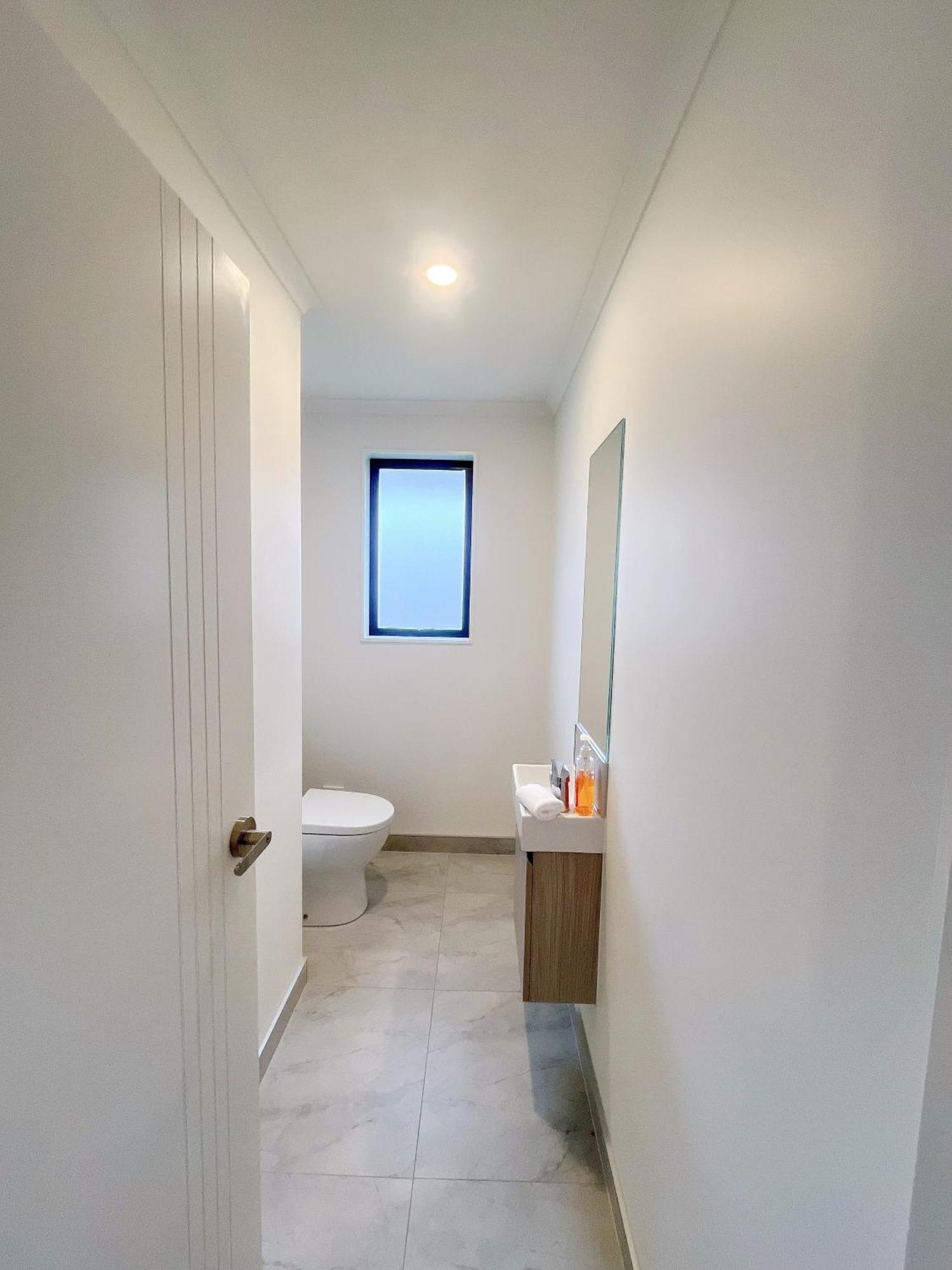 Rotorua Sunshine Brand New 4 Bedroom House Экстерьер фото