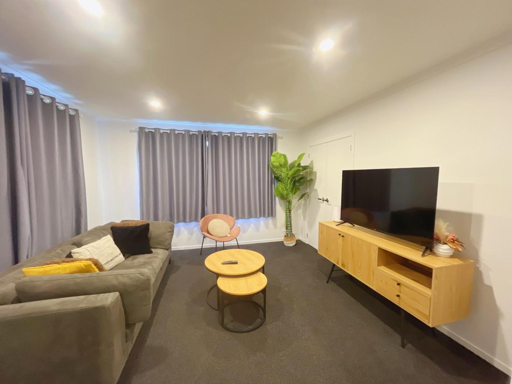 Rotorua Sunshine Brand New 4 Bedroom House Экстерьер фото